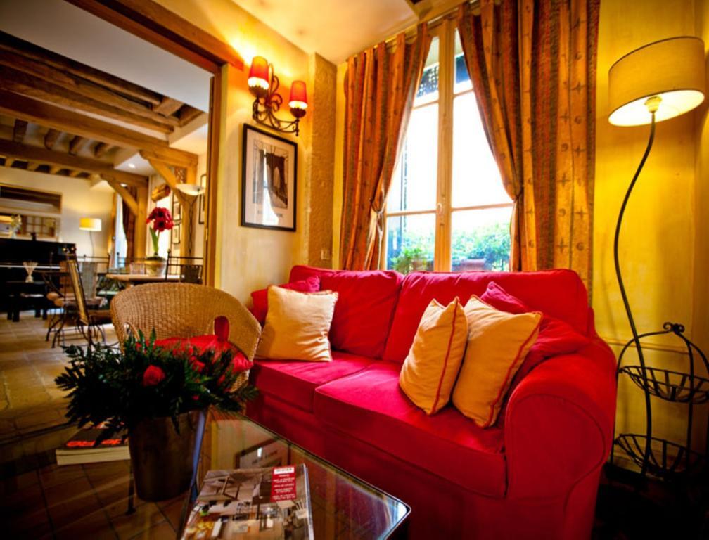 Hotel De La Tulipe Париж Стая снимка