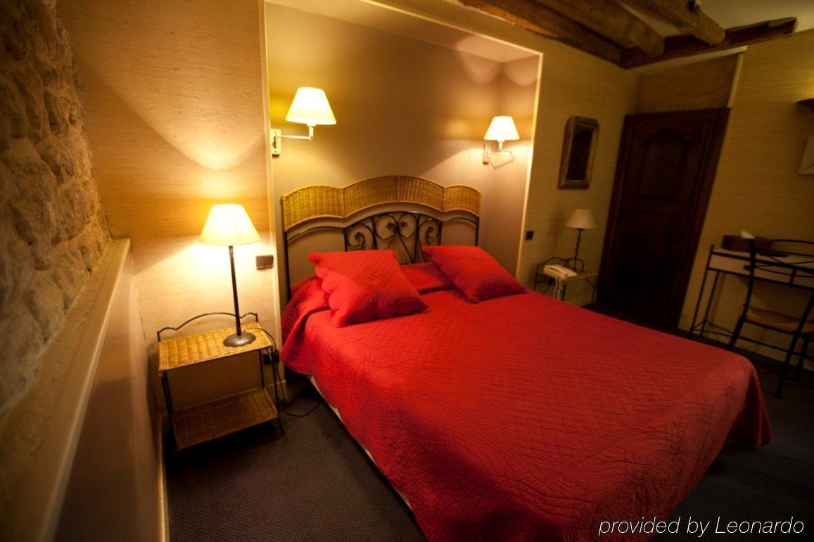 Hotel De La Tulipe Париж Екстериор снимка